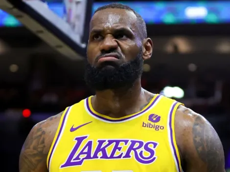 Lo que Lakers hizo tras la denuncia que a LeBron James no le cobran faltas