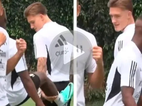 Las bromas de Luis Advíncula para Oliver Sonne antes del partido de Perú vs. Bolivia (VIDEO)