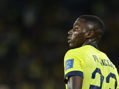 (VIDEO) ¡De sombrerito!: Moisés Caicedo casi se manda un GOLAZO contra Venezuela