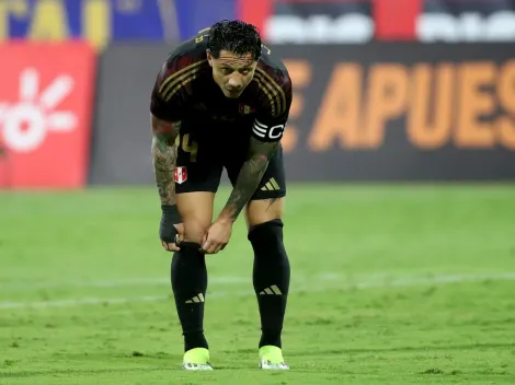 Gianluca Lapadula recibió homenaje y quedó enamorado de club del fútbol peruano