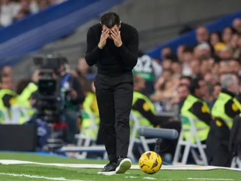 “Xavi, quédate”: la ironía de los hinchas de Real Madrid