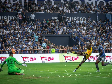 Emelec y Barcelona empatan en el primer Clásico del Astillero 2024