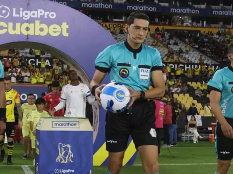 Revelan insólitos mensajes del árbitro del partido entre Barcelona SC y Liga de Quito