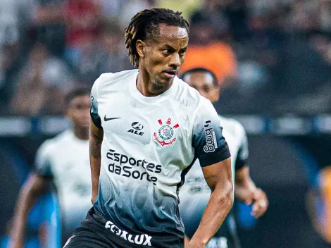 Carrillo recibió críticas tras eliminación de Corinthians