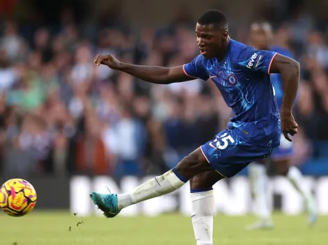 Moisés Caicedo se mandó un pase de crack en el Chelsea