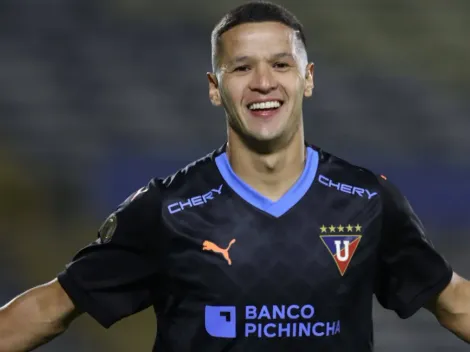 La supuesta molestia que tiene Álex Arce en Liga de Quito