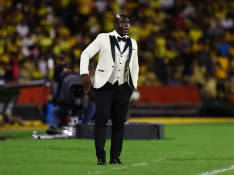 ¿Será tendencia?: El traje de Segundo Castillo en el Barcelona vs. Independiente