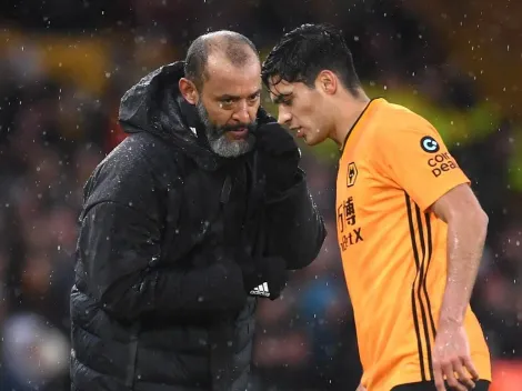 Raúl Jiménez se queda sin entrenador en Wolves