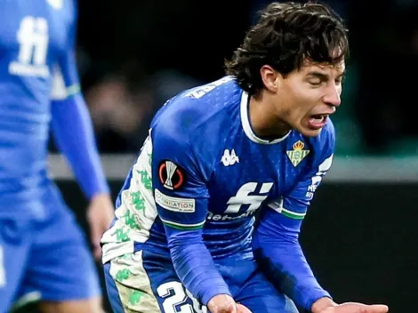 Lainez miró desde el banco la derrota del Betis