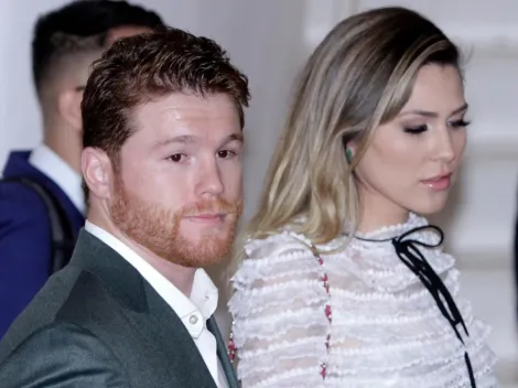 Canelo Álvarez le canta a su esposa con unos tragos de más