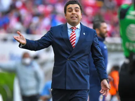 La afición de Chivas reprobó al equipo con silbidos