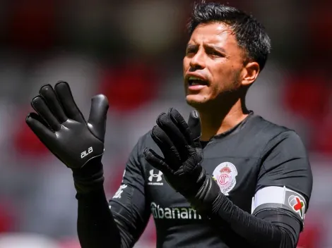 Alfredo Talavera solamente conserva una foto con pasado en Toluca