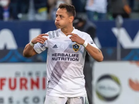 ¿Intocable? Chicharito de nuevo se molesta con la prensa