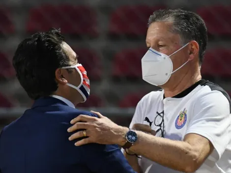 La interna de Chivas: Lo que Peláez le recriminó a Leaño