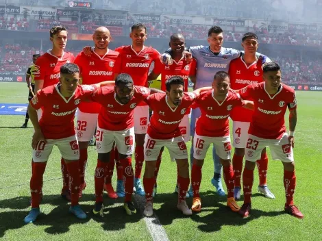 Importante titular de Toluca se marchó lesionado