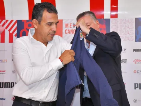 Miguel Arizpe cree que a Ricardo Cadena le está quedando grande Chivas