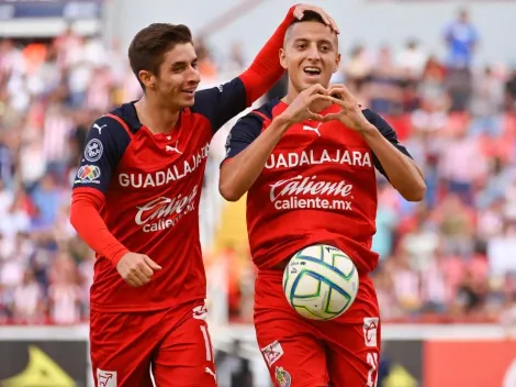 Chivas puso fin a su sequía con goleada ante Necaxa