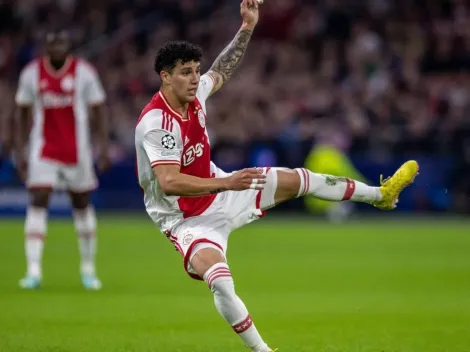 Estalla afición del Ajax contra Jorge Sánchez por errores contra Liverpool en Champions League