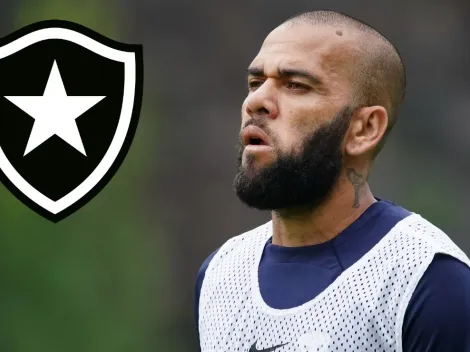 Dani Alves recibe una oferta para salir de Pumas