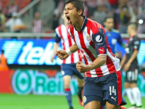 Tres golazos de Ángel Zaldívar con la camiseta de Chivas