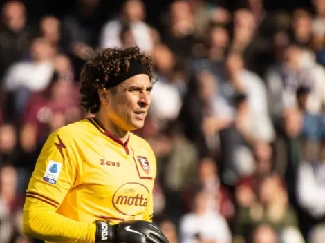 La doble tapada de Memo Ochoa en su estreno con Salernitana que le valió elogios en las redes