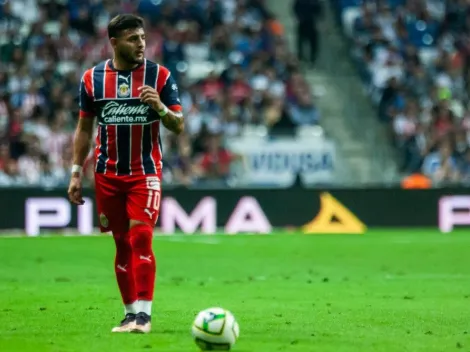 Revelan que Alexis Vega tenía molestias en la rodilla antes del Mundial