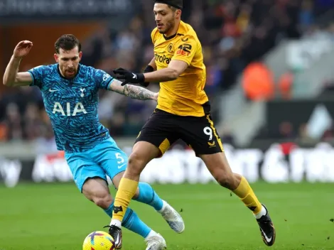 Video| La increíble intervención de Raúl Jiménez en el gol de Wolverhampton ante Tottenham