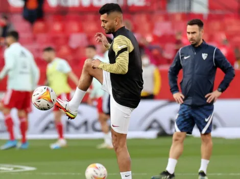 Tecatito Corona no entrenó con el grupo y su situación preocupa en el Sevilla