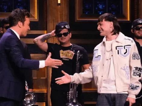 VIDEO: Así fue la presentación de Peso Pluma en The Tonight Show de Jimmy Fallon