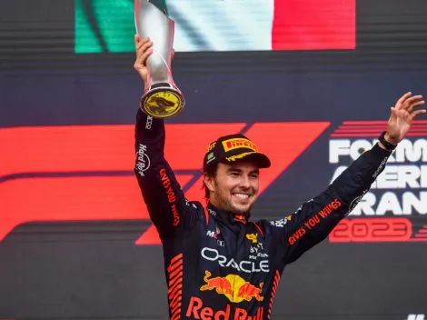 Checo Pérez mostró su alegría por vencer a Max Verstappen