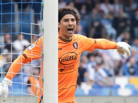 VIDEO: Memo Ochoa arruina la fiesta del Napoli con show de atajadas