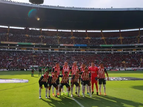 ¿Cuánto tiempo jugó Chivas de Guadalajara en el Estadio Jalisco y cuándo se marchó al Akron?