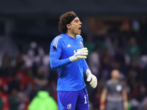 Guillermo Ochoa buscará un récord inédito que ni Messi ni Cristiano Ronaldo conseguirán