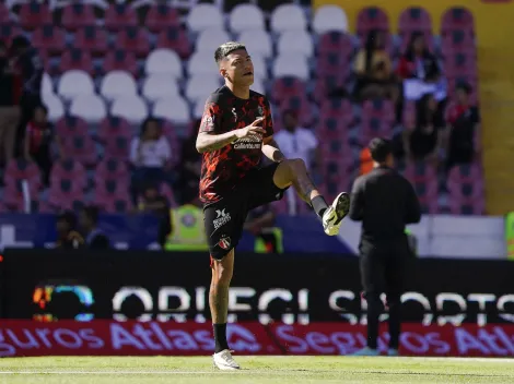 Fulgencio no se olvida de su pasado en Tigres y le hace “pingüino” a la afición de Rayados