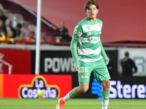 Emocionante momento de Tahiel Jiménez en su debut con Santos