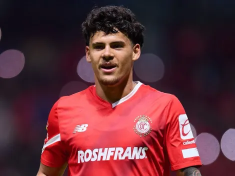 Toluca tendría decidido reemplazar a Maximiliano Araújo