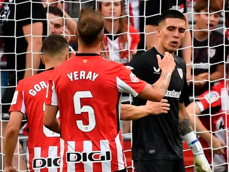 La reacción de la afición del Athletic al debut de Álex Padilla