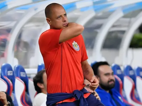 Chicharito Hernández volvió a entrenarse en Chivas tras su lesión