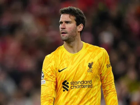 ¿Por qué no juega Alisson Becker en Liverpool vs. Aston Villa?