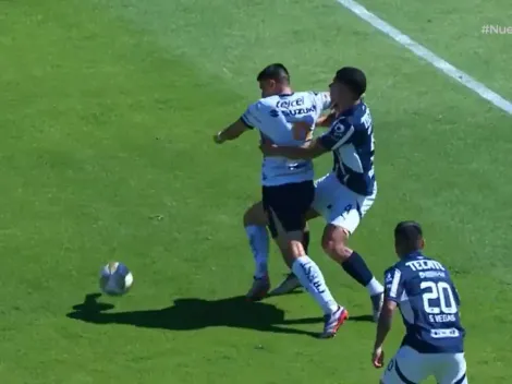 La afición de Pumas se quejó de un posible penal al Memote