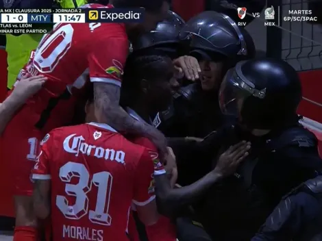 Helinho futbol show: golazo, delirio y festejo eufórico... ¡con un chepo!