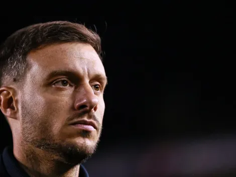 Martín Anselmi fue castigado por los aficionados de Porto frente a sus jugadores