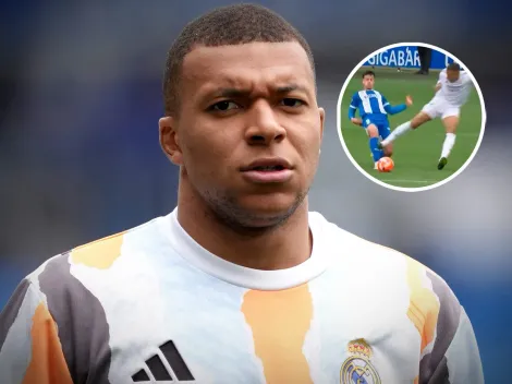 Kylian Mbappé fue expulsado ante Alavés por una dura patada