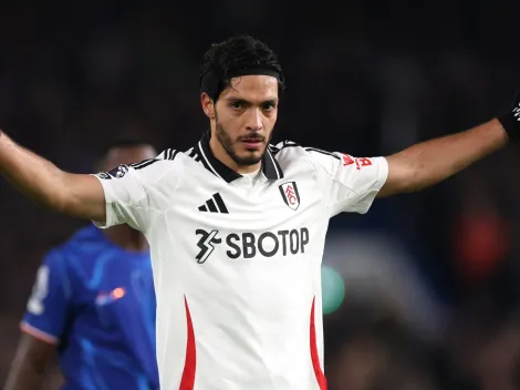 Mientras en Fulham gana 6 millones, el sueldo que podría cobrar Raúl Jiménez en América