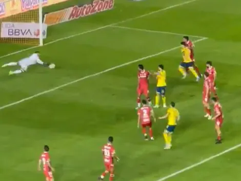 Valió como un gol: la atajada a una mano de Luis García en América vs. Toluca
