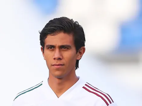 Pumas negocia por Macías y prepara un golpe con su próximo refuerzo inesperado