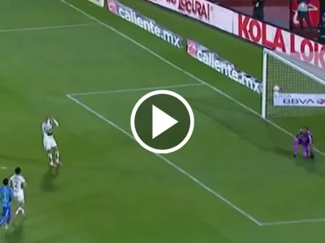 Aaron Ramsey falló un penal en Pumas UNAM vs. Tigres UANL