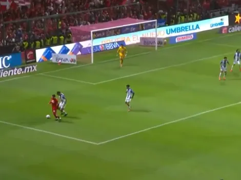 Alexis Vega se lesionó y pidió salir en el Toluca vs. Pachuca