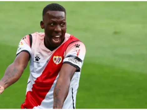 Luis Advíncula a horas de arribar a Argentina: la legión de peruanos que jugaron en Boca Juniors