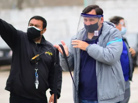 Carlos Bustos reflexionó sobre el juego de Hernán Barcos y comentó el plus de Jefferson Farfán